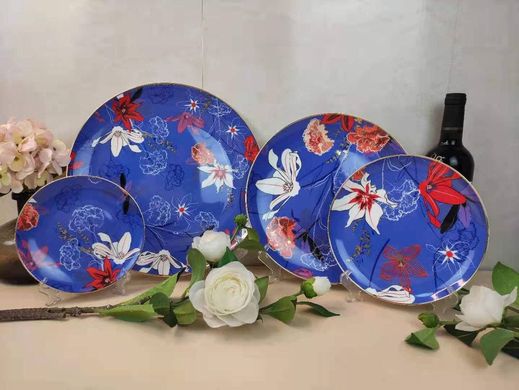 Плоская синяя тарелка для закусок "Лилии" 16,5 см