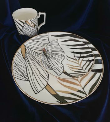Набор тарелок и чашки "Роскошь" черно-белого цвета
